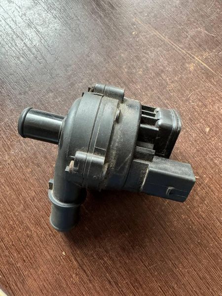 Насос дополнительной системы охлаждения, 2pin, Renault Master 3, 10-19, 6T/61GF40 3115232191 фото