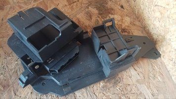 Кронштейн блока парктроніків Ауді А6С5 (97-04) 4z7907368 2885637609 фото