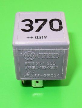 Реле вентилятора 370 Audi A4 B5 94-01, A6 C5 97-05, Q7 05-15, A3 8L 96-03, TT 98-06, VW Golf IV, 4, 98-05, Bora 98-05, Passat B5 2885636866 фото