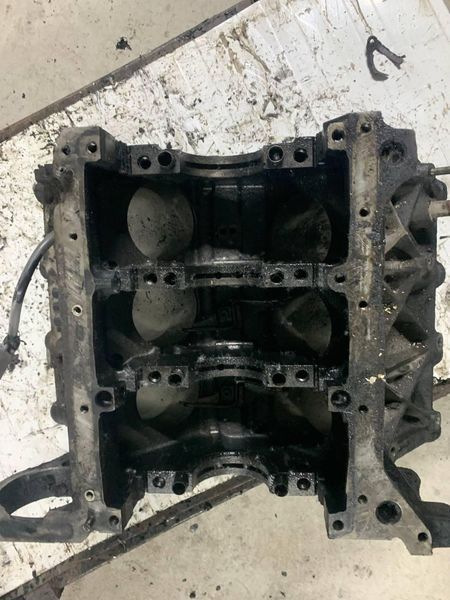 Блок циліндрів двигуна 2.5 VW Volkswagen Passat B5, Audi A6 C5 059103021J 2885632503 фото