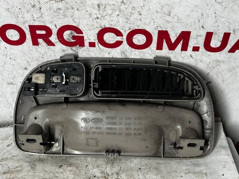 Плафон освещения салона / Лампа, Ручка салона правая Kia Carnival (1999-2002) 0K55251310 0K55351310 0K55A51310 0K55B51310 2885636199 фото
