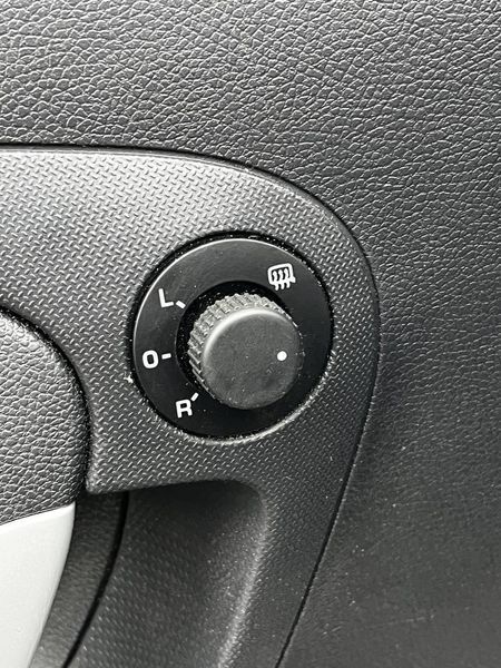 Дверь / Дверка Передние Ливи Skoda Roomster 2006-2015 (Гола) 14562886956 2885633192 фото