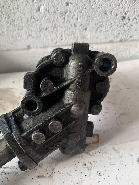 Масляный насос VW Volkswagen T4 1.9, Passat b4,b5, Audi A4,A6, Vento 026115153A 2885632725 фото