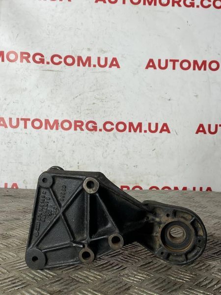 Кронштейн натягувача ременя генератора VW Volkswagen Lt 2.5 98-06 074145169C 2885636571 фото