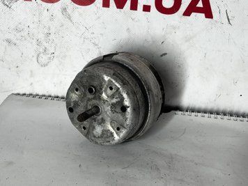 Подушка Опора Двигуна VW Volkswagen Passat B5 / Audi A6 C5 1.9 TDI 8D0199379K 8D0199379Q 8D0199382L 2885635380 фото