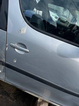 Двері / Дверка Передні Праві Skoda Roomster 2006-2015 5J7831056 2885633203 фото