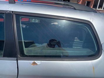 Стекло кузова (багажного отсека) левое универсал VW Volkswagen Passat B6 05-10, 43R-00021, 3C9845297AK 3046678631 фото