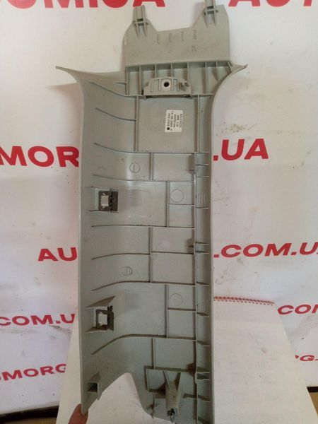 Накладка центральной стойки верхняя правая Skoda Roomster 2006-2015 5J7867288 2885634275 фото