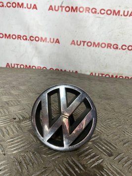 Емблема решітки радіатора VW Volkswagen Passat b5 1996&mdash;2005 , Polo III 1994&mdash;2001 , Golf 4 1997&mdash;2006 , Lupo 1998-2005 3B0853601 2885636527 фото