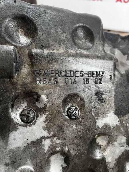 Масляный поддон Двигателя MB Mercedes E220 W211 2.2 cdi ом 646 R6460141802 2885633595 фото