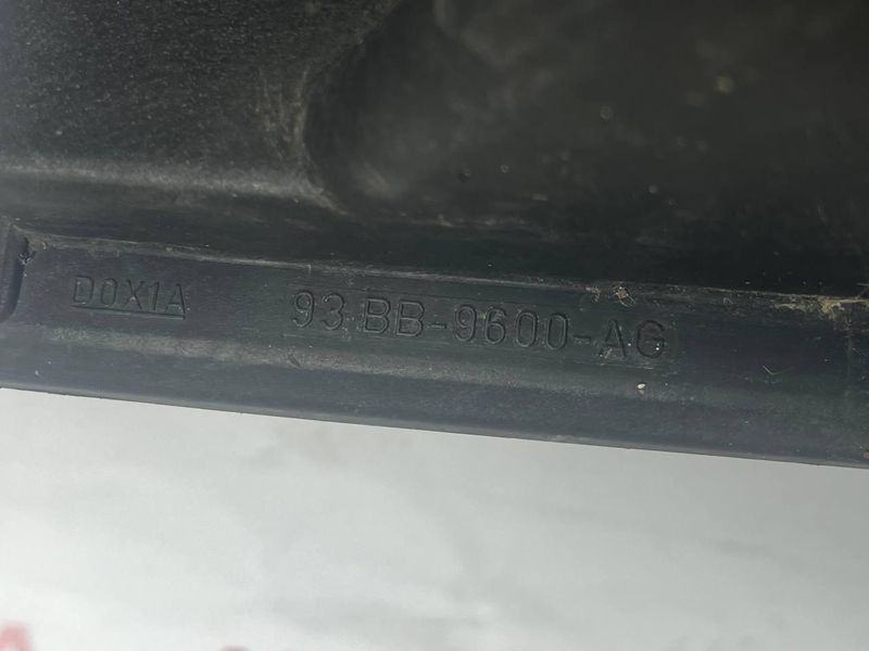 Корпус воздушного фильтра Ford Mondeo I (1993-1996) 93BB9600AG 2885636164 фото