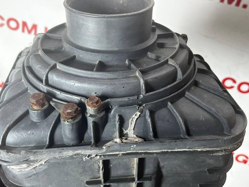 Корпус повітряного фільтра Alfa Romeo 156 1.8 (1997-2003) 7786471 60661773 2885636104 фото