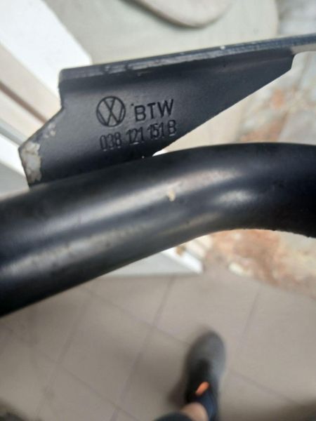 Трубка системы охлаждения Volkswagen Touran I (2003-2010) 038121151B 3111902493 фото