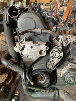 Двигатель 1,9tdi BKS 77kw 105к.с. VW Volkswagen, Tuoran, Golf 5, Passat b 6, Caddy 3, Jetta 5, Skoda A5, Audi A3, 03G100098X, BKS 2979113280 фото