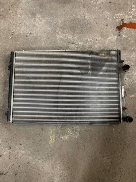 Радіатор охолодження двигуна 1.9tdi VW Volkswagen Touran 03-10, Caddy 04-10, Passat b6 05-10 Seat Altea 1K0121251L , 1K0121253AA 3002519793 фото